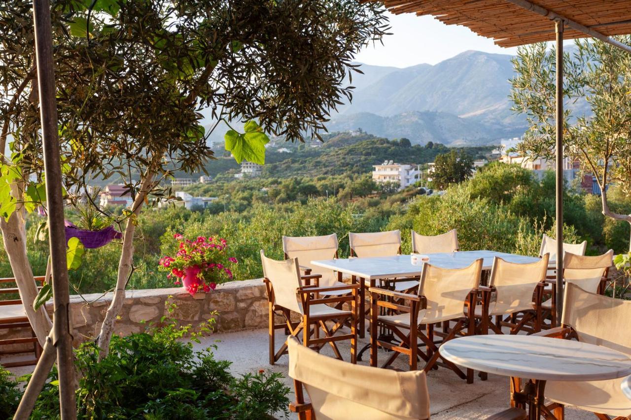 Toni Retzo Rooms Himare Esterno foto
