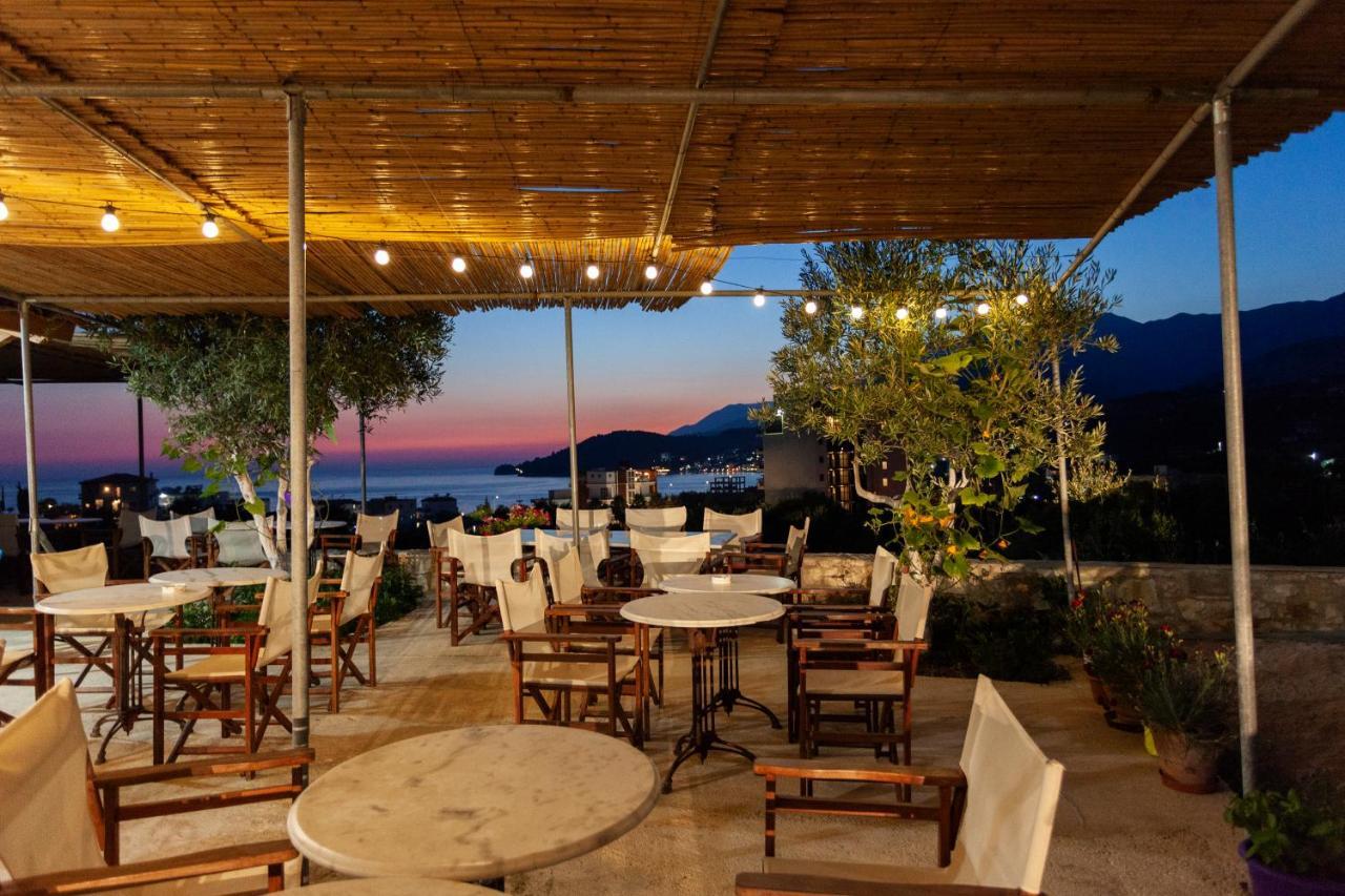 Toni Retzo Rooms Himare Esterno foto
