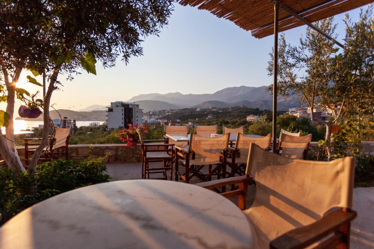 Toni Retzo Rooms Himare Esterno foto