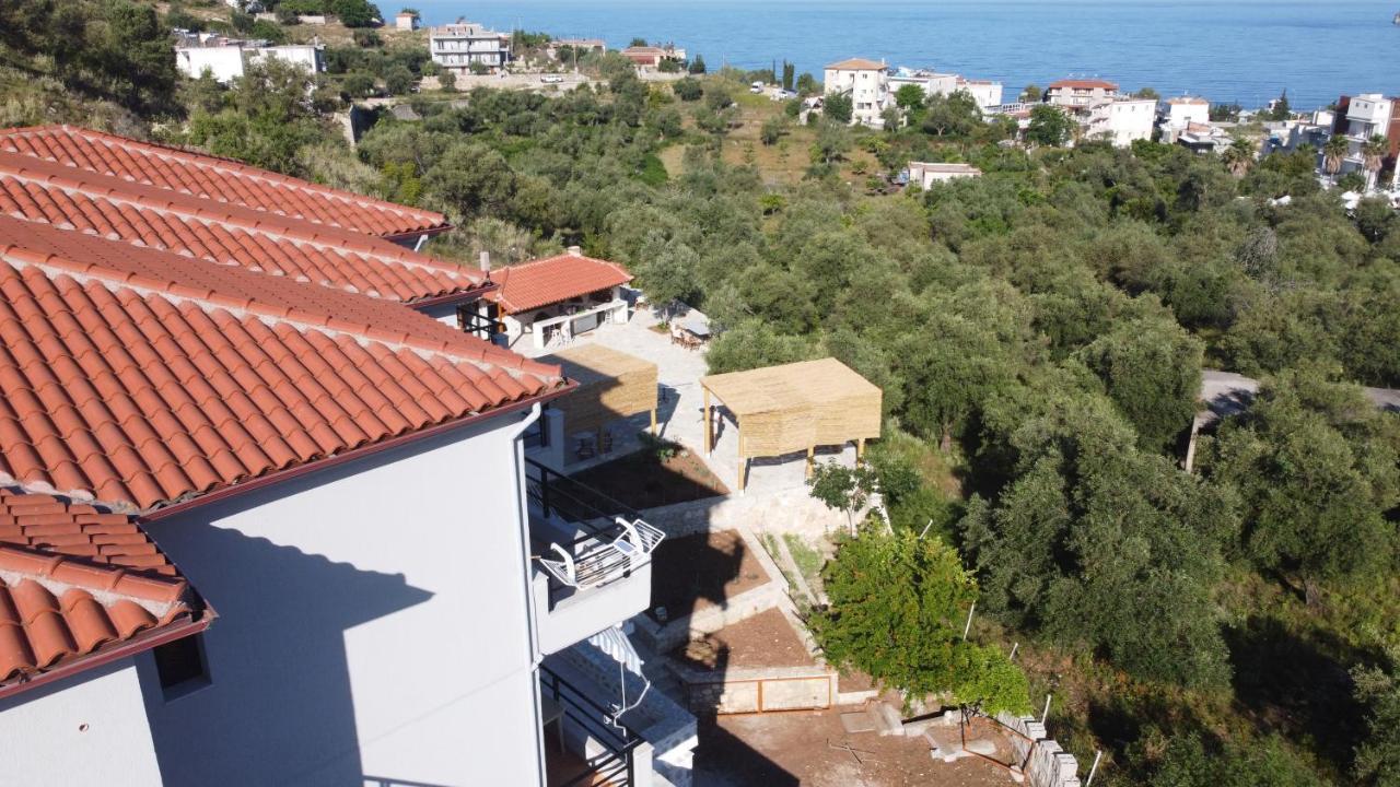 Toni Retzo Rooms Himare Esterno foto