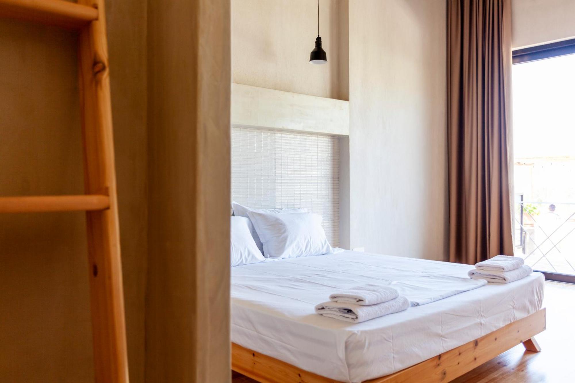Toni Retzo Rooms Himare Esterno foto